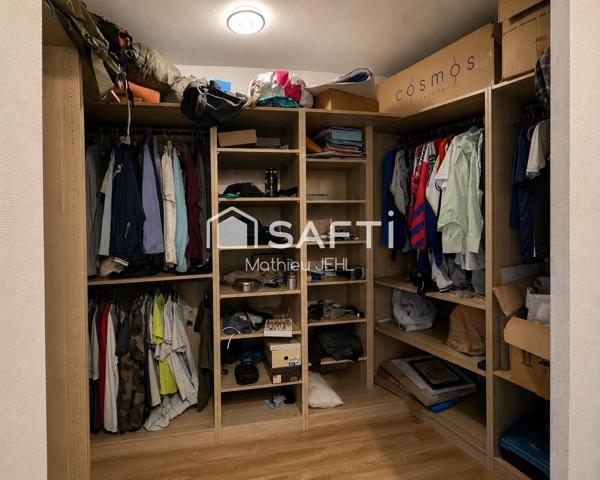 4/5 pièces de 86 m² - 2 balcons et superbe vue montagnes