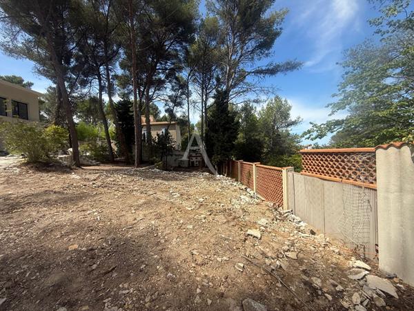 Maison 5 pièce(s) 101 m2 entièrement rénovée Martigues Jonquières