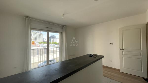 //  APPARTEMENT T2 RECENT // AVEC GARAGE // PROXIMITE GARE //