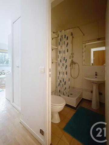 Appartement Studio à vendre  1 pièce - 12,95 m2 PARIS - 75020