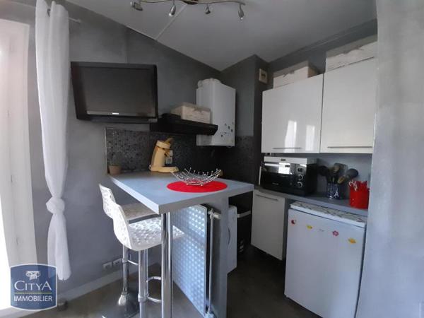 Location appartement Fréjus (83) 1 pièce 15m²