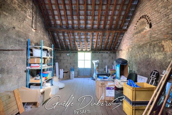 Charmante maison de ville avec garage et jardin ***Pré Visite 3D disponible sur demande***