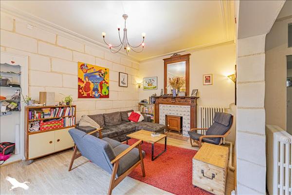 Appartement à vendre |  Saint-Cyr-sur-Loire |  5 pièces | 92 m²