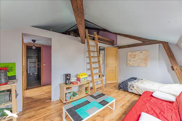 Appartement à vendre |  Saint-Cyr-sur-Loire |  5 pièces | 92 m²