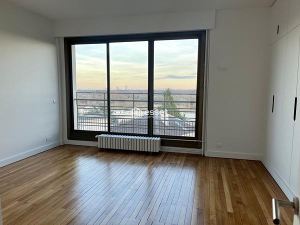 Location Appartement 5 pièces 177 m² - Saint Cloud 92210