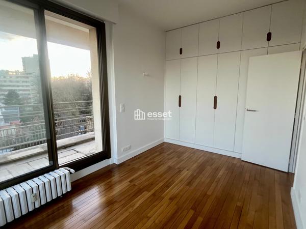 Location Appartement 5 pièces 177 m² - Saint Cloud 92210