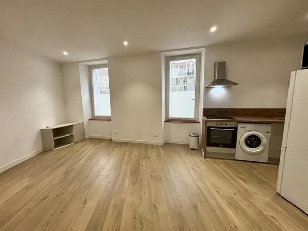 Appartement rénové A LOUER 3 pièces CLERMONT FERRAND - CARMES MICHELIN