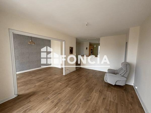 Location Appartement 4 pièces 69.11 m² - Bourg Saint Andeol 07700