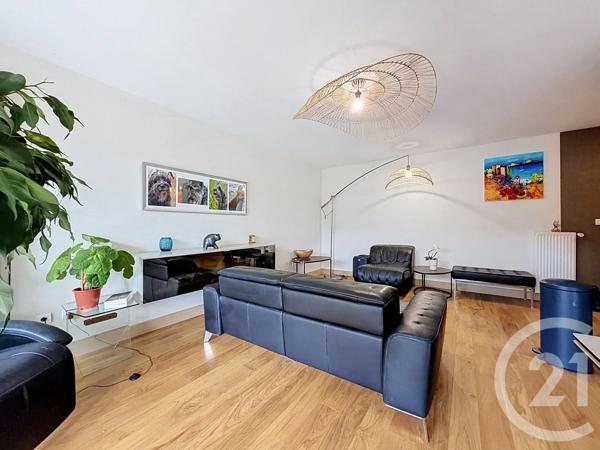 Appartement F4 à vendre  4 pièces - 76,31 m 2   MONTBELIARD  - 25