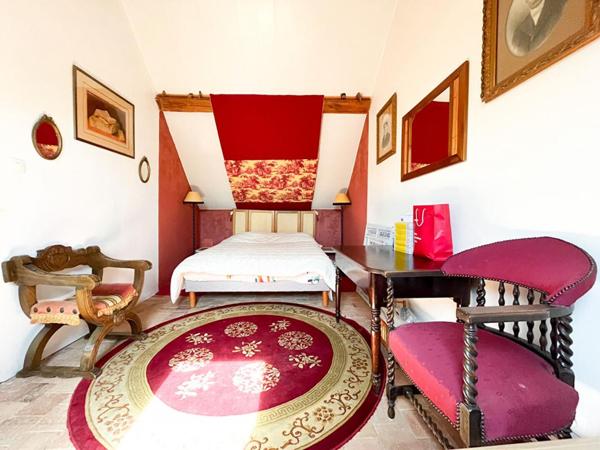 Maison Nouans Les Fontaines 8 pièce(s) 194 m2