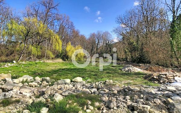 Maison à vendre    4 pièces •  Château-l'Évêque