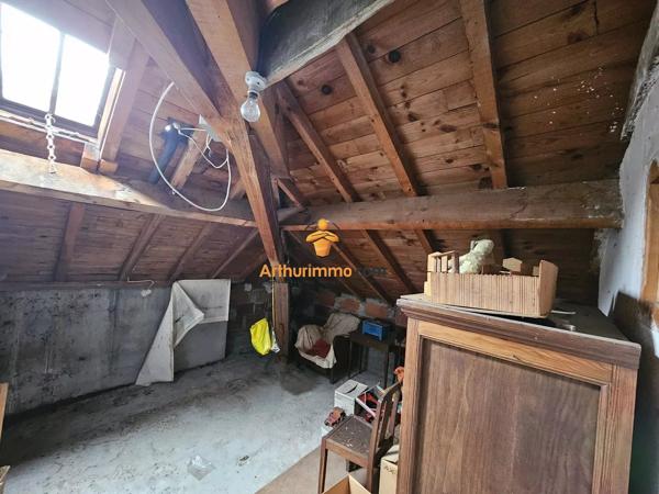 Vente                                                      Maison
                        
                     8 pièces                      338 m2                     à Tarbes