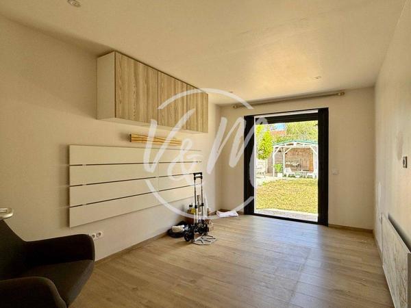 RARE! Maison de plain-pied à vendre à Arès côté Bassin, à 400 m de l’eau, avec grande pièce de vie et jardin à personnaliser ARES Saint Brice