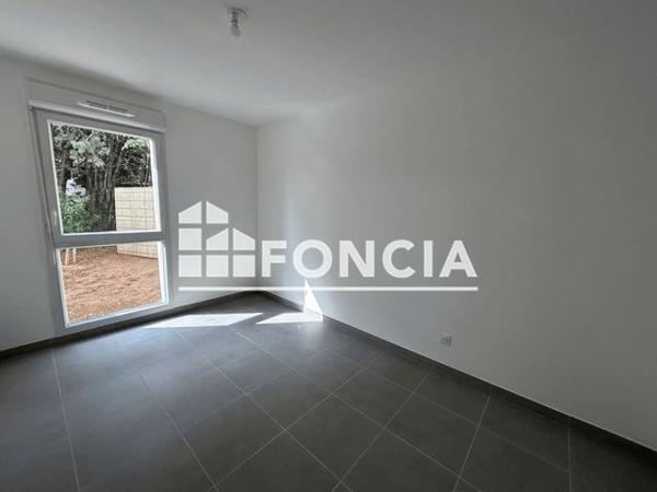 Location Appartement 3 pièces 64.26 m² - 150 CHEMIN DE ST MITRE A FOUR DE BUZE Marseille 13013