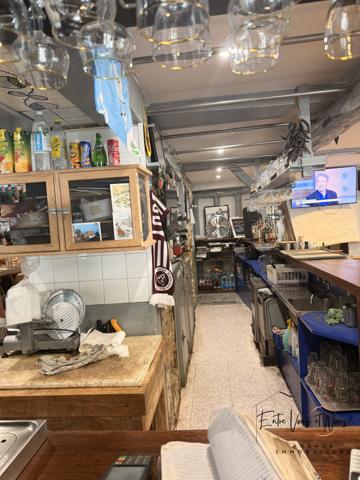Restaurant réputé avec Licence IV – Emplacement n°1 au cœur de Bazas-PROPRIÉTAIRE OUVERT À LA NÉGOCIATION