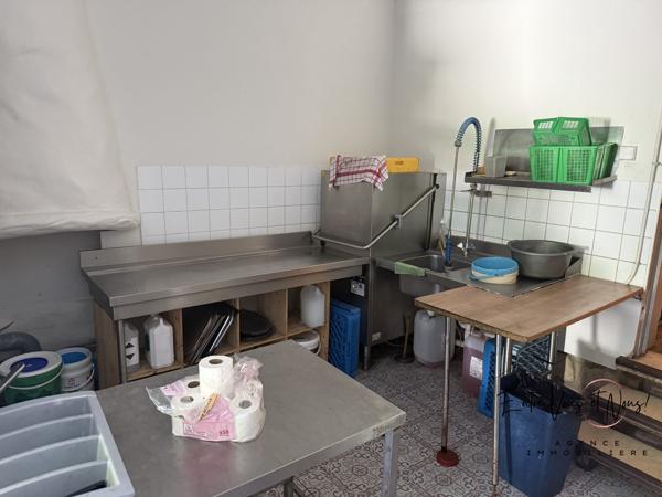 Restaurant réputé avec Licence IV – Emplacement n°1 au cœur de Bazas-PROPRIÉTAIRE OUVERT À LA NÉGOCIATION
