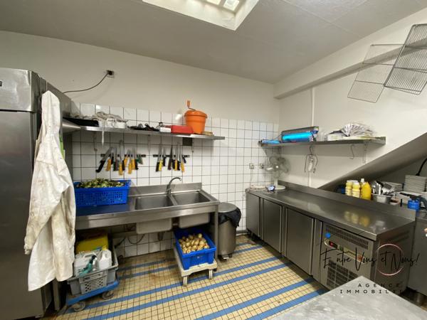 Restaurant réputé avec Licence IV – Emplacement n°1 au cœur de Bazas-PROPRIÉTAIRE OUVERT À LA NÉGOCIATION