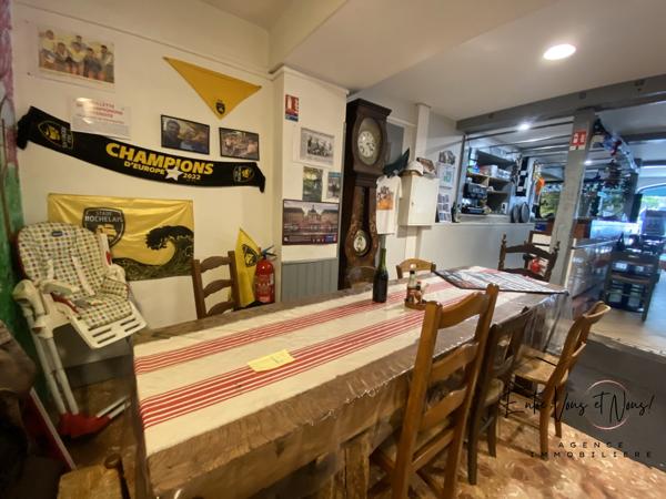 Restaurant réputé avec Licence IV – Emplacement n°1 au cœur de Bazas-PROPRIÉTAIRE OUVERT À LA NÉGOCIATION