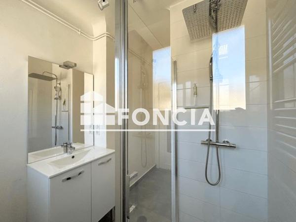 Location Appartement 3 pièces 72.8 m² - 9 AVENUE DE LA VICTOIRE Bourg En Bresse 01000