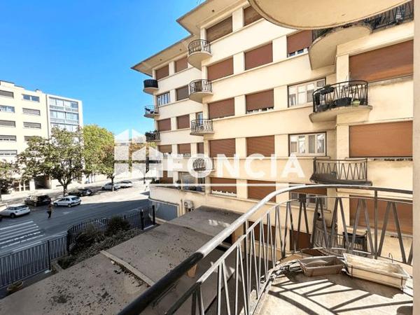 Location Appartement 3 pièces 72.8 m² - 9 AVENUE DE LA VICTOIRE Bourg En Bresse 01000