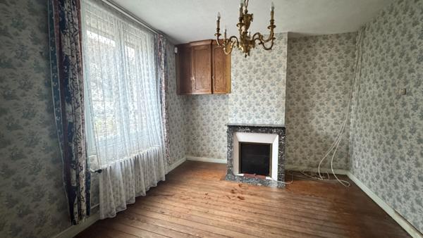 NOAILLES MAISON 5 PIECES SEJOUR SALLE A MANGER CUISINE 3 CHAMBRES SALLE D EAU VERANDA GARAGE JARDIN