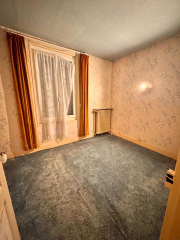 NOAILLES MAISON 5 PIECES SEJOUR SALLE A MANGER CUISINE 3 CHAMBRES SALLE D EAU VERANDA GARAGE JARDIN