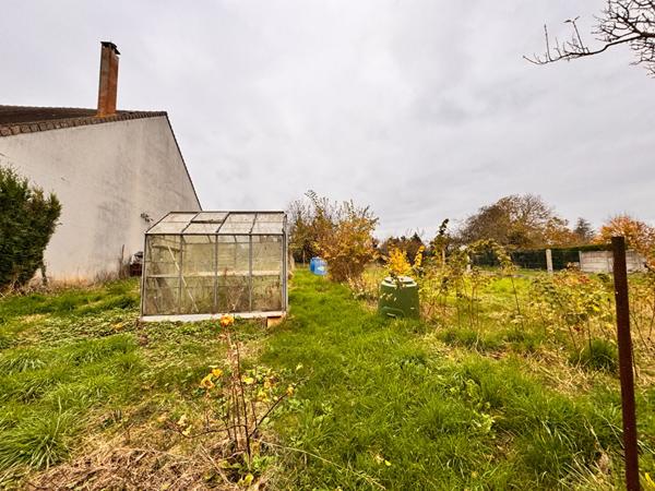 NOAILLES MAISON 5 PIECES SEJOUR SALLE A MANGER CUISINE 3 CHAMBRES SALLE D EAU VERANDA GARAGE JARDIN