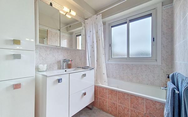 Appartement à vendre    3 pièces • 69,81 m2 Cannes