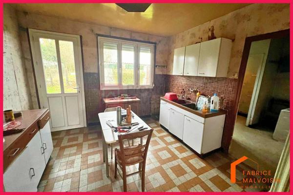 Fermette cour carrée proche Crecy En Ponthieu 5 pièce(s) 117 m2