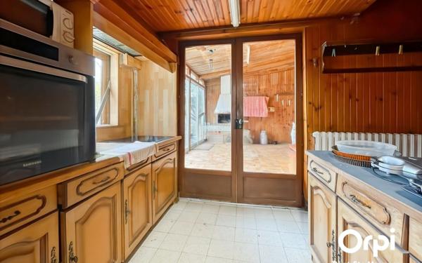 Maison à vendre    6 pièces •  Les Ageux