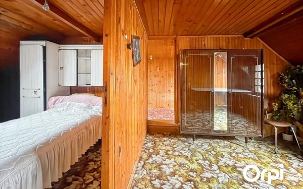 Maison à vendre    6 pièces •  Les Ageux