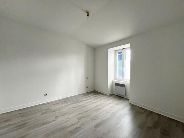 Charmante Maison en Pierre proche La Rochelle,  
La rochelle 17000