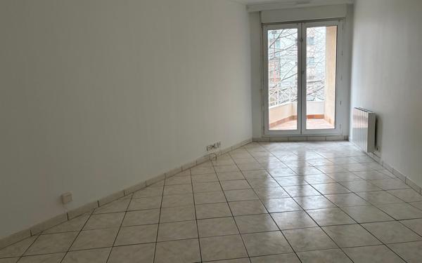 Appartement à louer    2 pièces • 48,66 m2 Chaville