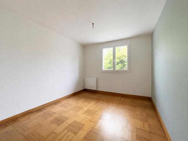 Escalquens  maison de plain-pied 5 pièces 110 m² sur un terrain de 400 m²