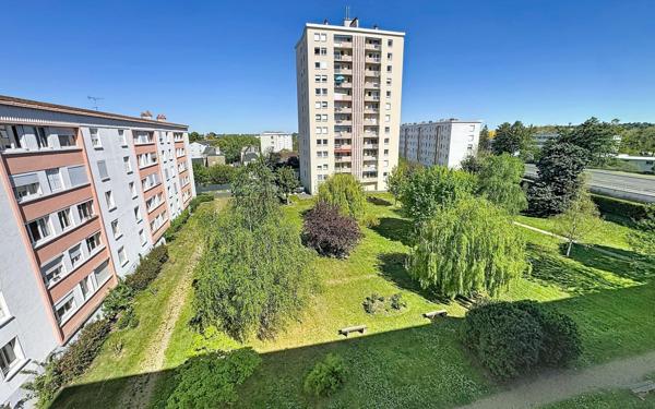 Appartement à vendre    3 pièces • 55 m2 Tours
