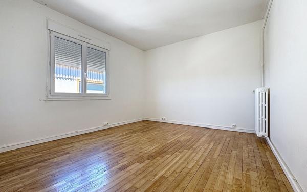 Appartement à vendre    3 pièces • 55 m2 Tours