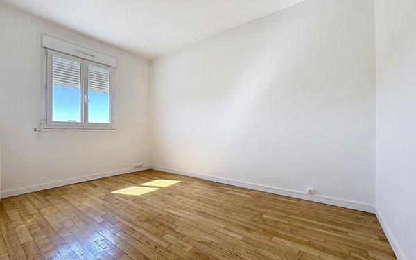Appartement à vendre    3 pièces • 55 m2 Tours