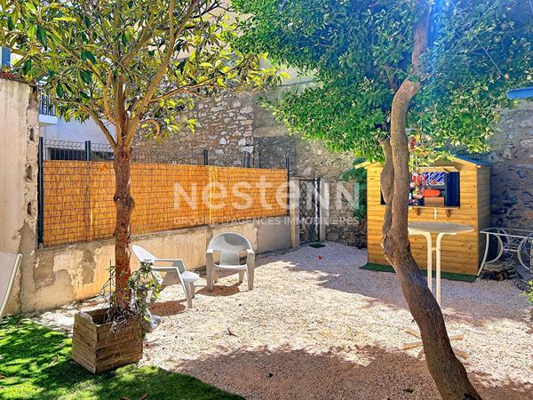 APPARTEMENT T3 AVEC COUR A PORT-LA-NOUVELLE