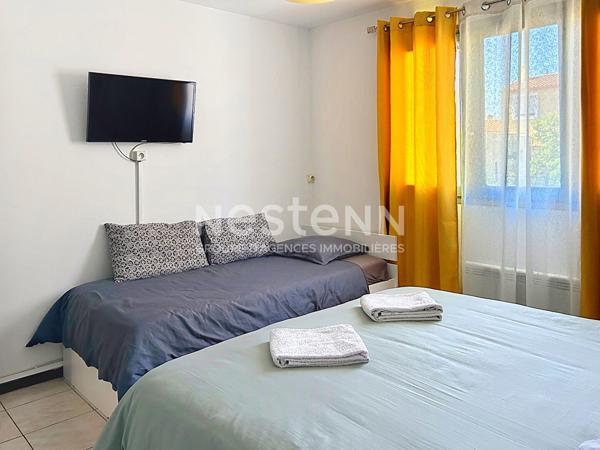 APPARTEMENT T3 AVEC COUR A PORT-LA-NOUVELLE