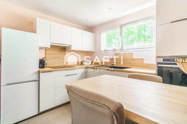Appartement  T4, à vendre, à Montigny-Le-Bretonneux, proche Gare( St Quentin en Yvelines), commerces, Facs, tout en étant calme( piéton)!