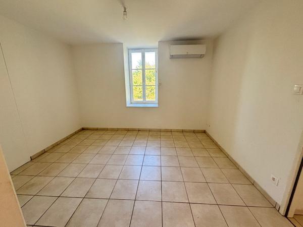 A VENDRE - GERMIGNY SUR LOIRE - Maison independante 2 chambres possible +