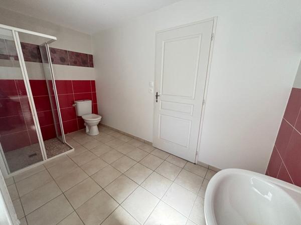 A VENDRE - GERMIGNY SUR LOIRE - Maison independante 2 chambres possible +