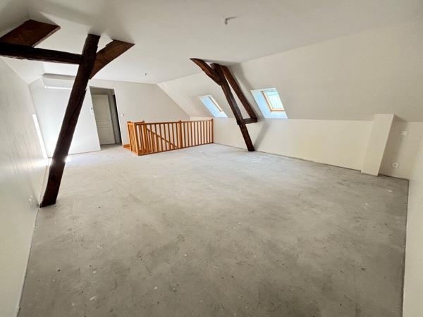 A VENDRE - GERMIGNY SUR LOIRE - Maison independante 2 chambres possible +