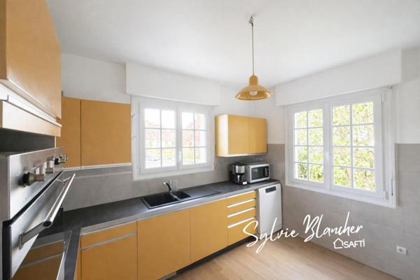 MAISON 136 M2 - 5 CHAMBRES - TERRAIN 636 M2