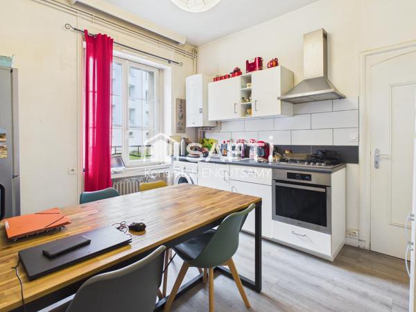 Lot de 2 appartements avec grand sous-sol – Idéal investissement locatif