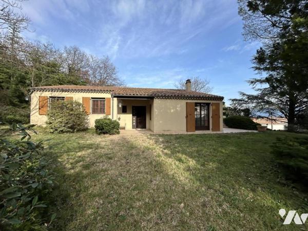 Rochemaure, maison individuelle de 128m2 hab , parcelle 12 385m2.