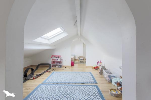 Maison à vendre |  Jouars-Pontchartrain |  7 pièces | 187 m²