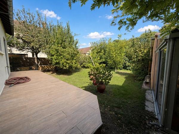 Vente / Maison à Saint-Pierre-lès-Nemours (77140)