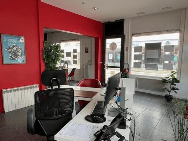 Local commercial 68.7 m² à Lanester 122, RUE JEAN JAURES 56600 à louer