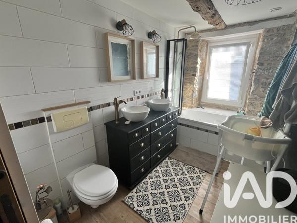 Location maison 5 pièces 106 m² Roquebrune-sur-Argens